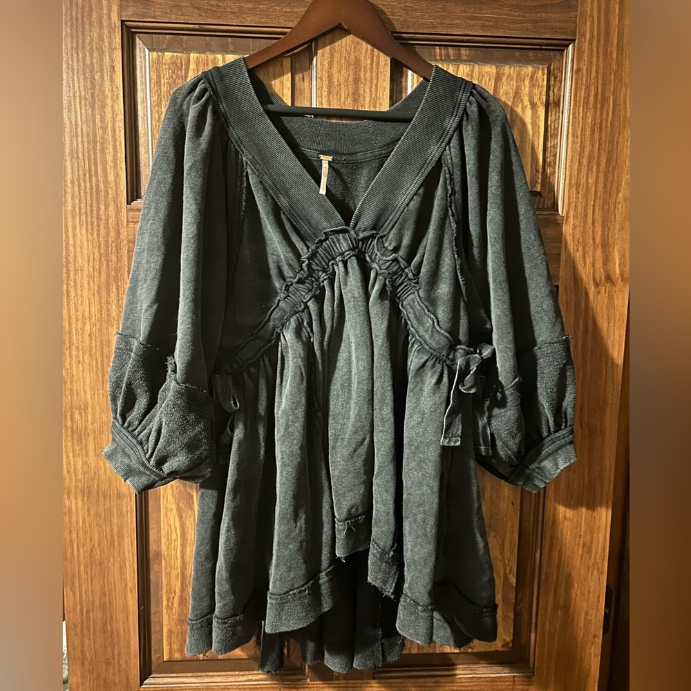 Free People sweatshirt